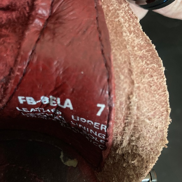 Freebird by Steven Bela Wine Ankle Booties Size 7 - Picture 7 of 7